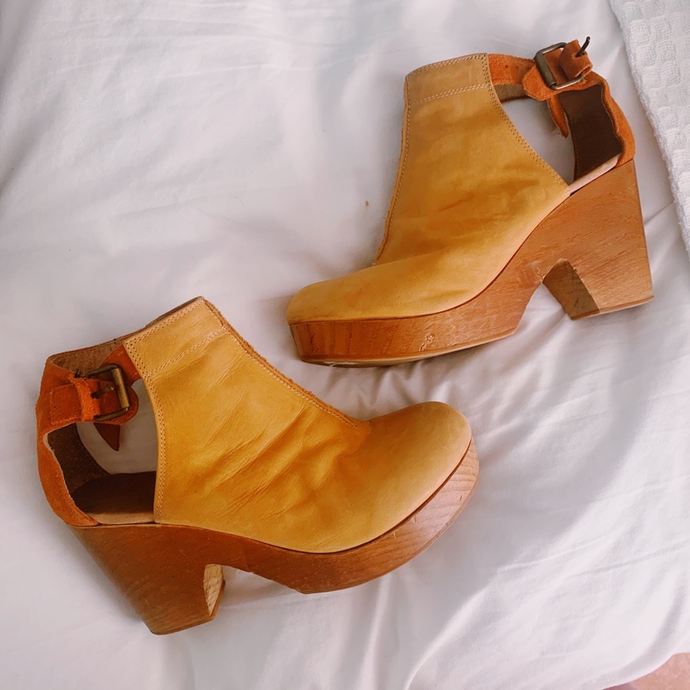 Free People Tan Brown Leather Cutout Mules - Picture 6 of 8